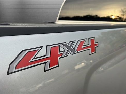 Used 2016 Chevrolet Silverado 3500 LT w/ All-Star Edition image 18