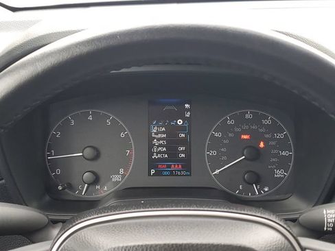 Used 2025 Toyota Corolla Cross LE FWD image 16