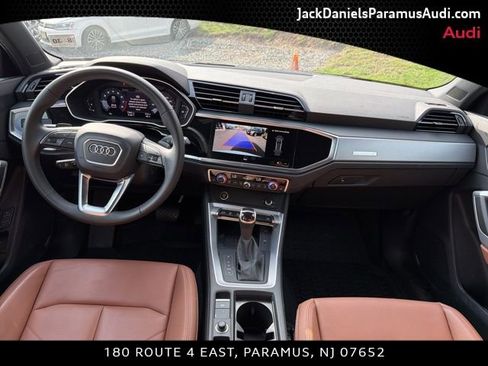 Used 2025 Audi Q3 2.0T Premium w/ Convenience Package image 14