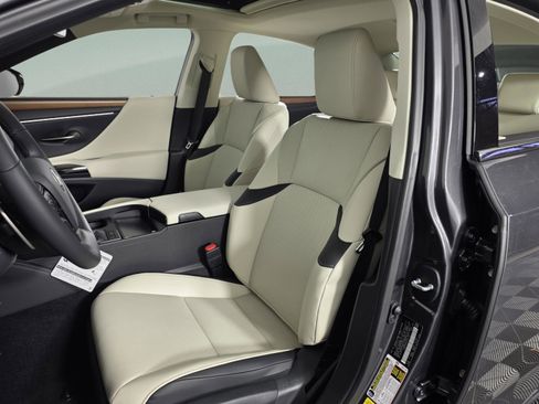 New 2025 Lexus ES 350 w/ Premium Package image 23