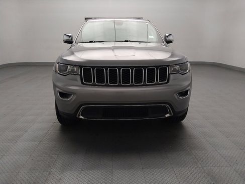 Used 2019 Jeep Grand Cherokee Limited image 14