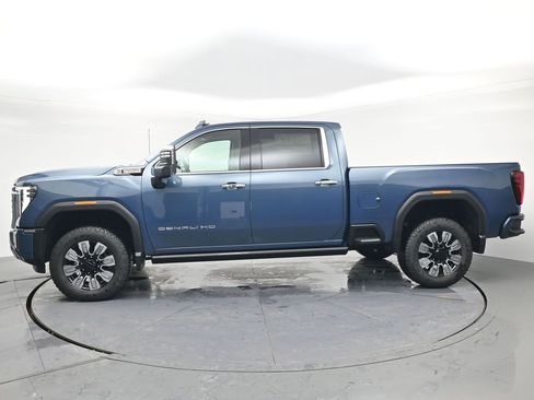 New 2026 GMC Sierra 3500 Denali w/ Denali Reserve Package image 3