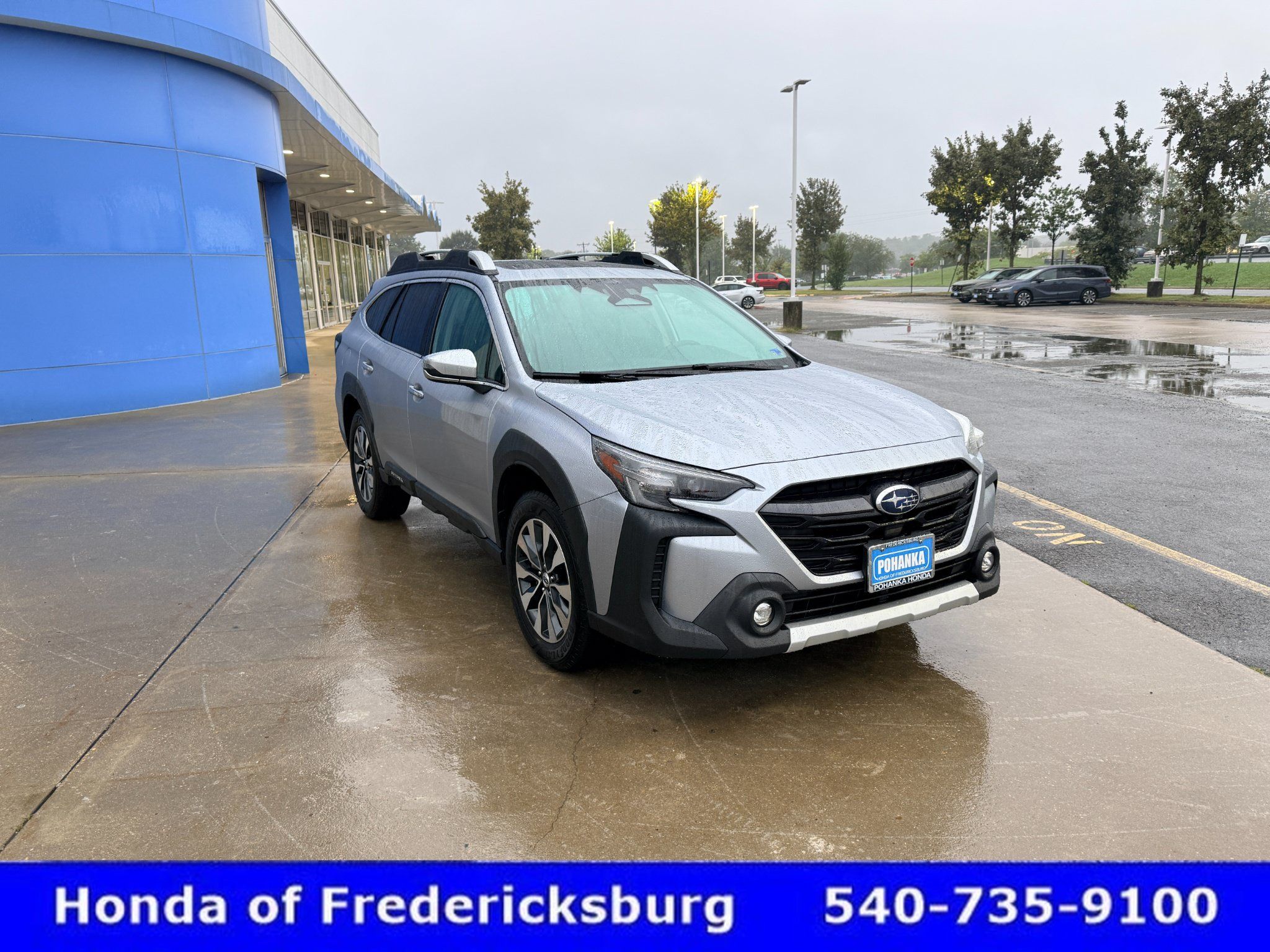 Used 2024 Subaru Outback Touring AWD/4WD image 8