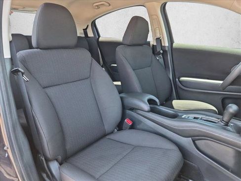 Used 2016 Honda HR-V LX image 25