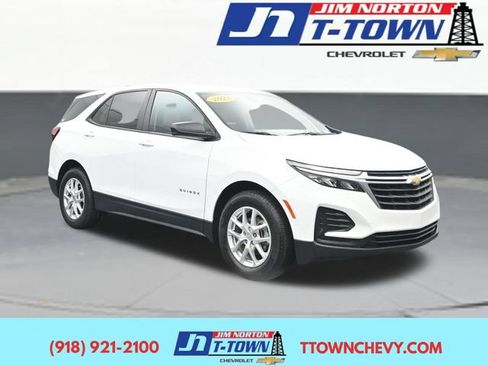 Used 2024 Chevrolet Equinox LS w/ LS Convenience Package FWD image 1