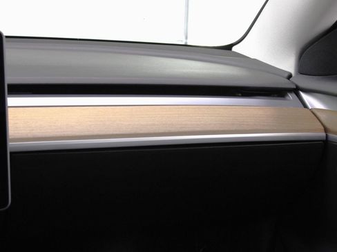 Used 2021 Tesla Model 3 Performance image 50