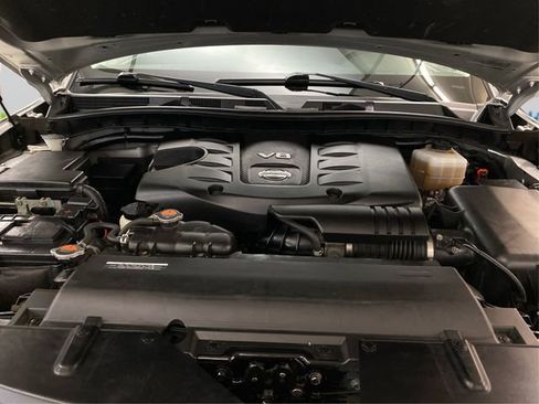 Used 2019 Nissan Armada SL w/ Premium Package image 12