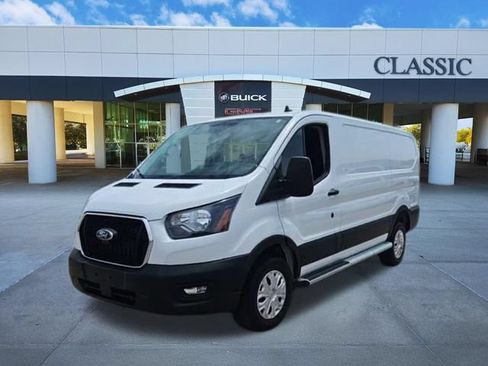 Used 2025 Ford Transit 250 Low Roof w/ Exterior Upgrade Package RWD image 3