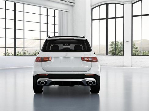 New 2025 Mercedes-Benz GLB 35 AMG 4MATIC image 25
