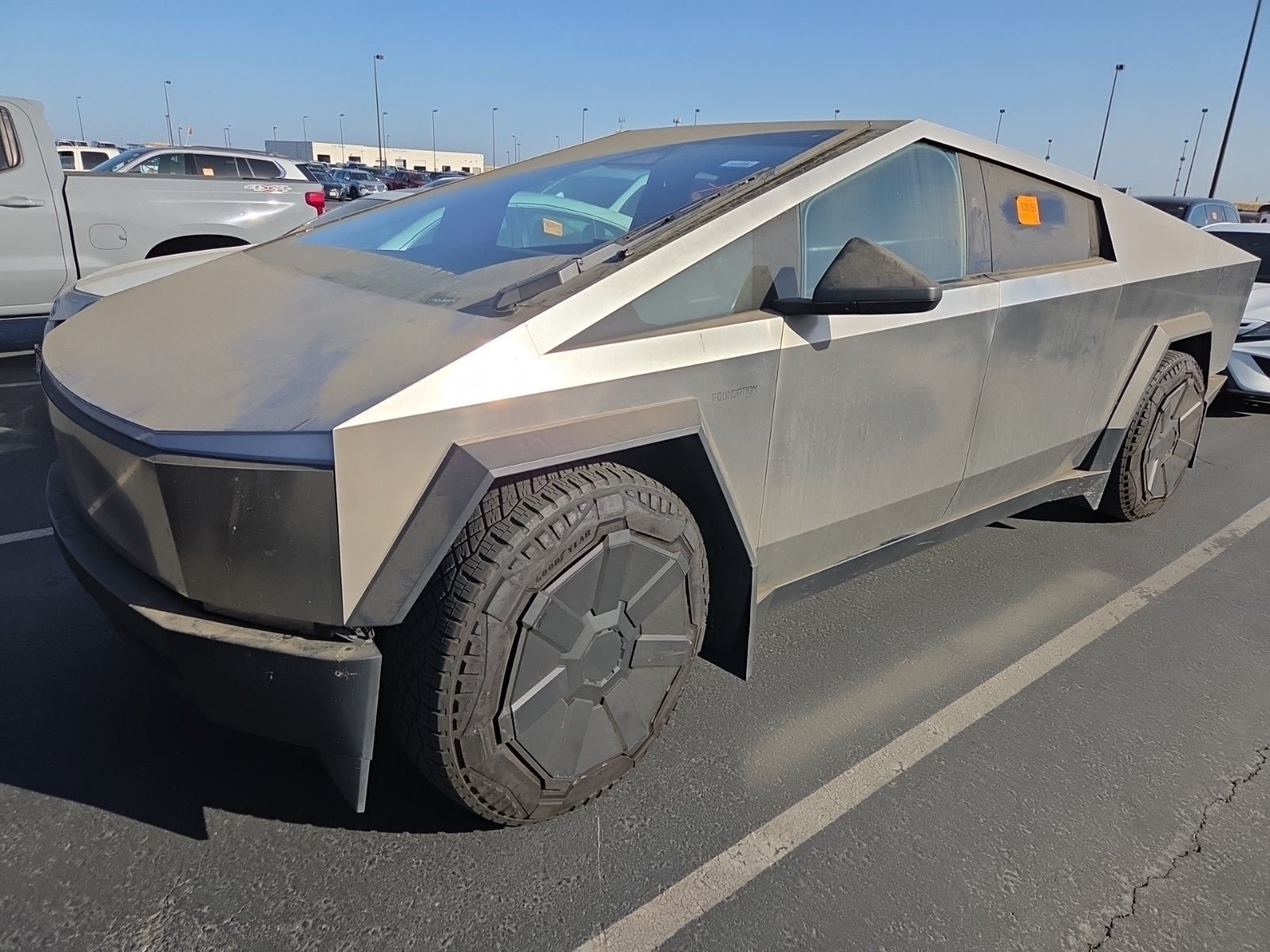 Used 2024 Tesla Cybertruck AWD Crew Cab image 6
