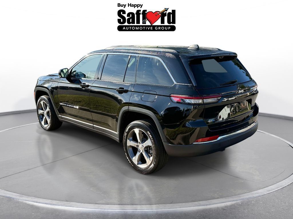 Used 2023 Jeep Grand Cherokee 4WD 4xe w/ Luxury Tech Group II image 6