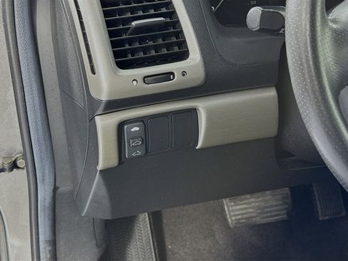 Used 2006 Honda Accord EX-L image 10