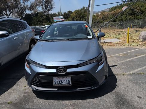 Used 2026 Toyota Corolla LE FWD image 2