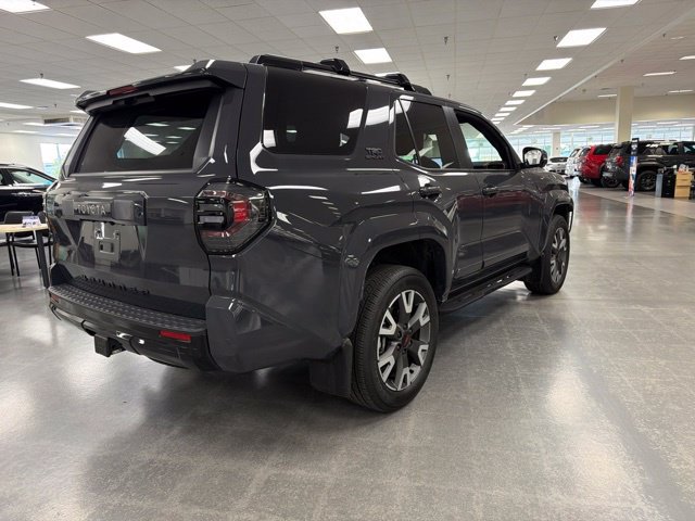 Used 2025 Toyota 4Runner TRD Sport Premium AWD/4WD image 7