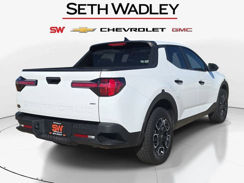 Used 2022 Hyundai Santa Cruz SEL AWD/4WD image 7