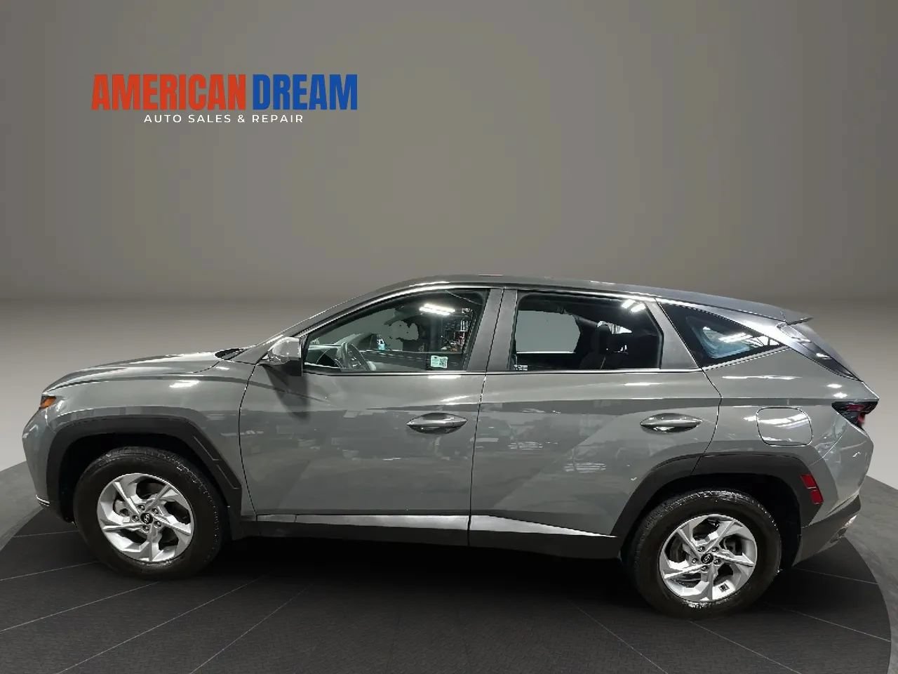 Used 2024 Hyundai Tucson SE AWD/4WD image 2