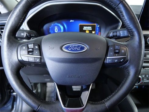 Certified 2020 Ford Escape Titanium image 23