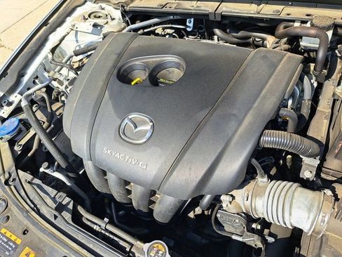 Used 2022 MAZDA MAZDA3 s FWD image 28