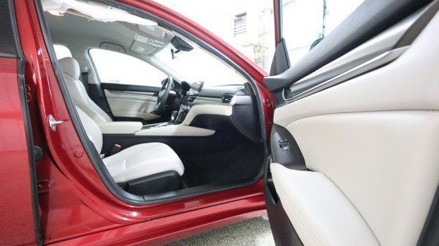 Used 2021 Honda Accord LX image 10