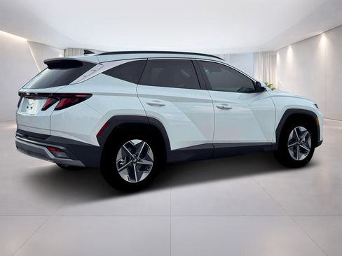 New 2026 Hyundai Tucson SEL FWD image 7