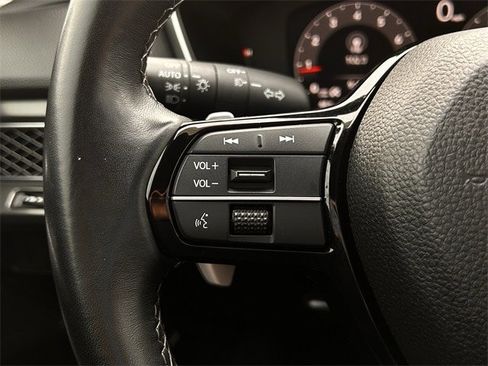 Used 2023 Acura Integra A-Spec image 16