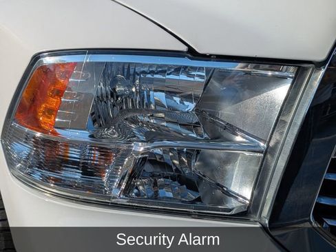 Used 2019 RAM 1500 Big Horn image 10