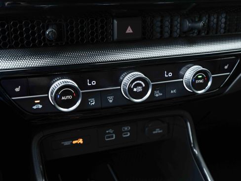 Used 2024 Honda CR-V Sport Touring image 31