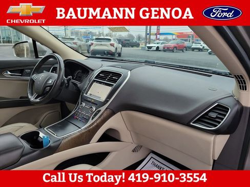 Used 2017 Lincoln MKX Reserve w/ Lincoln MKX Climate Package AWD/4WD image 16