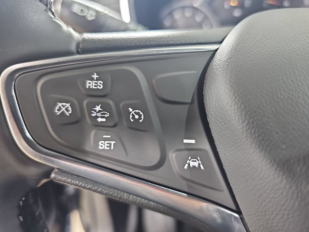 Certified 2024 Chevrolet Equinox LT w/ LPO, Floor Liner Package AWD/4WD image 22