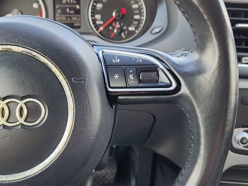 Used 2018 Audi Q3 2.0T Premium w/ Convenience Package image 38