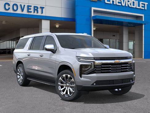 New 2025 Chevrolet Suburban Premier image 7