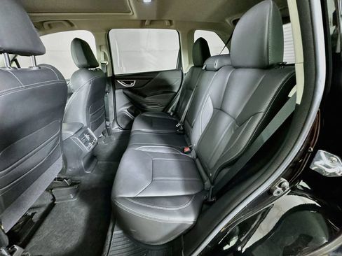 Used 2023 Subaru Forester Touring AWD/4WD image 30