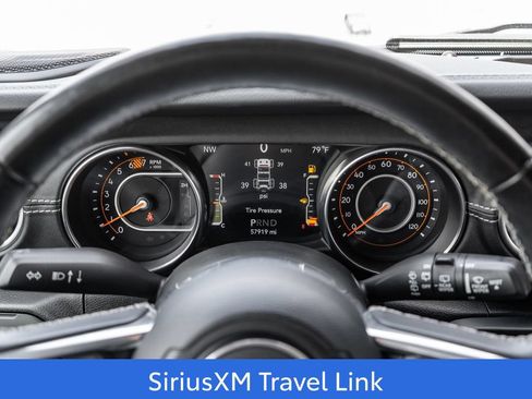 Used 2020 Jeep Wrangler Unlimited Sahara AWD/4WD image 23
