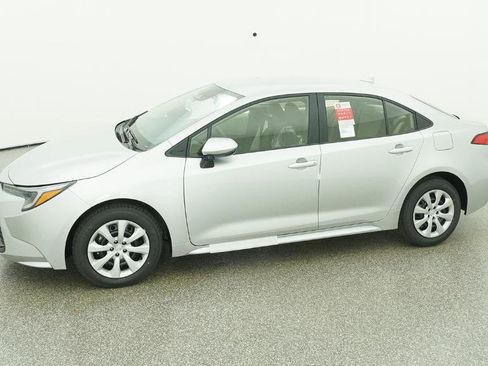 New 2026 Toyota Corolla LE image 70