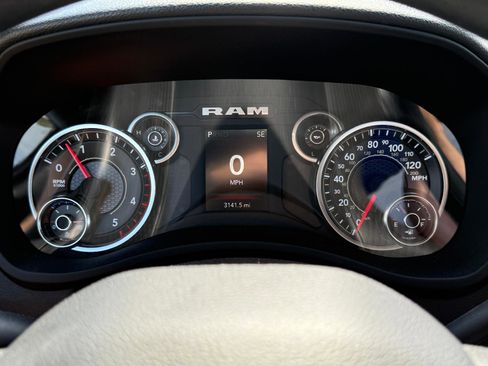 Used 2024 RAM 5500 SLT w/ Quick Order Package 2YG SLT image 15