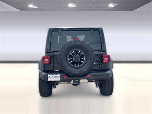 New 2026 Jeep Wrangler Unlimited Rubicon 392 image 9