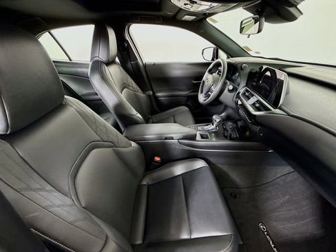 Used 2024 Lexus UX 250h FWD image 25