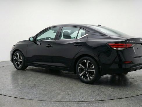Used 2025 Nissan Sentra SV FWD image 6