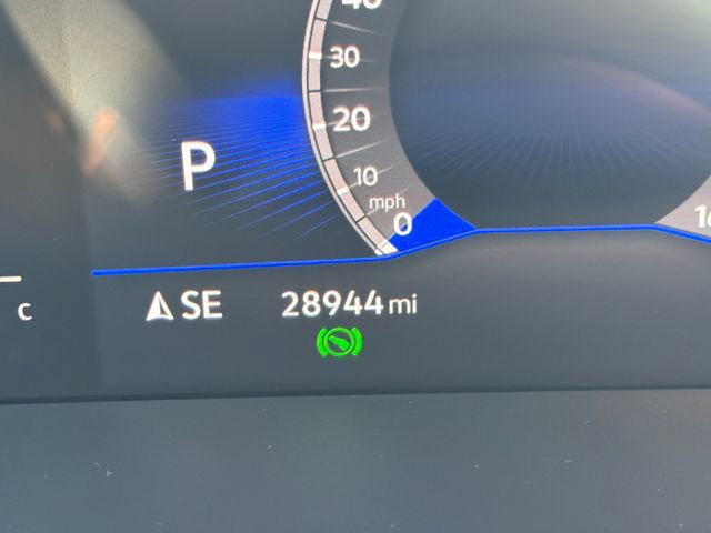 Certified 2024 Volkswagen Tiguan SE R-Line AWD/4WD image 16