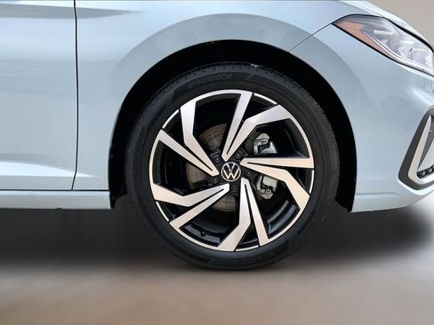 Certified 2026 Volkswagen Jetta SEL FWD image 9