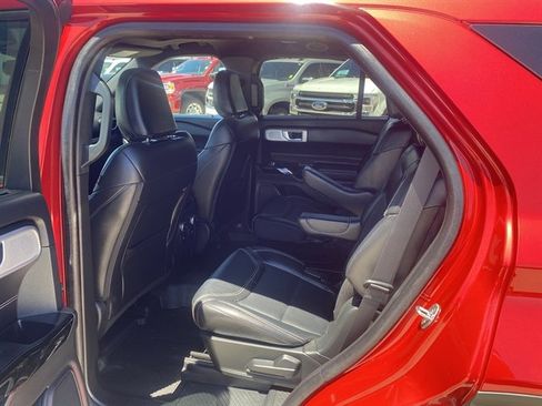 Used 2024 Ford Explorer ST w/ Equipment Group 401A AWD/4WD image 19