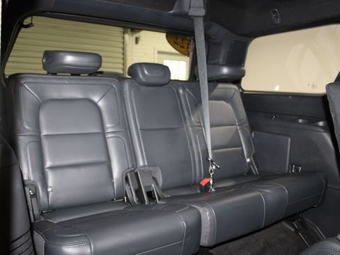 Used 2022 Lincoln Navigator Reserve AWD/4WD image 36