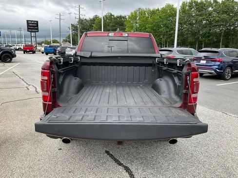 Used 2021 RAM 1500 Laramie AWD/4WD image 19