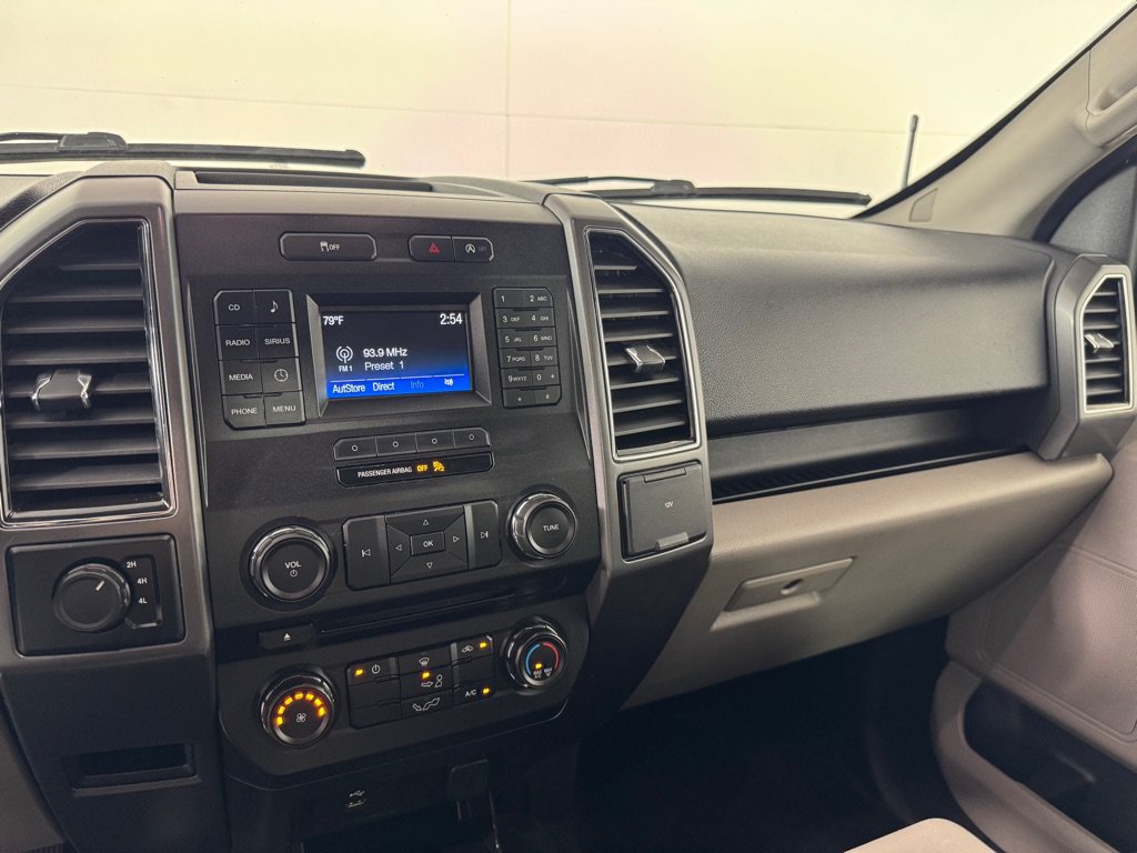 Used 2017 Ford F150 XLT AWD/4WD image 13