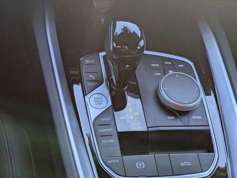 Used 2022 BMW Z4 sDrive30i w/ Convenience Package image 12