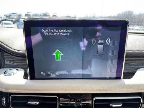 Used 2020 Lincoln Aviator Black Label w/ Dynamic Handling Package image 31