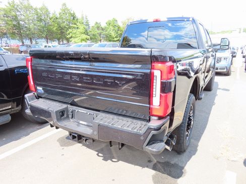 New 2026 Ford F250 Platinum image 4