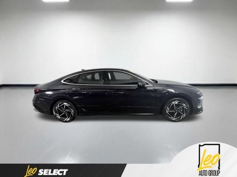 Used 2024 Hyundai Sonata SEL w/ Convenience Package FWD image 6