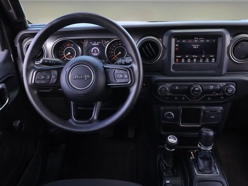 Used 2022 Jeep Wrangler Unlimited Sport AWD/4WD image 14