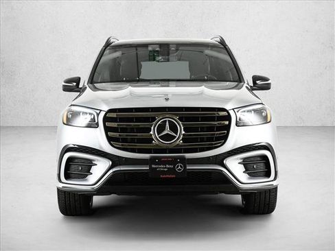 Certified 2026 Mercedes-Benz GLS 450 4MATIC image 2